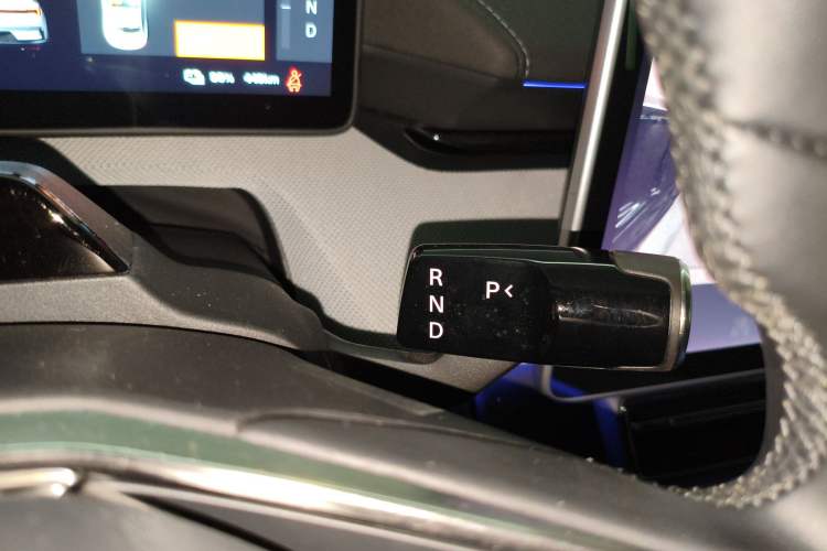 Used Polestar 4 2023 Single Motor Standard Range PLUS