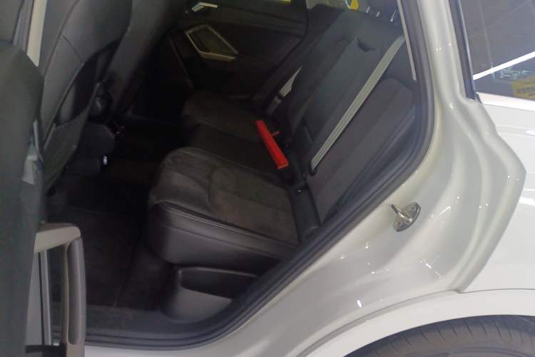 Used Audi Q3 2023 35 TFSI Fashion Dynamic Model (1.4T)