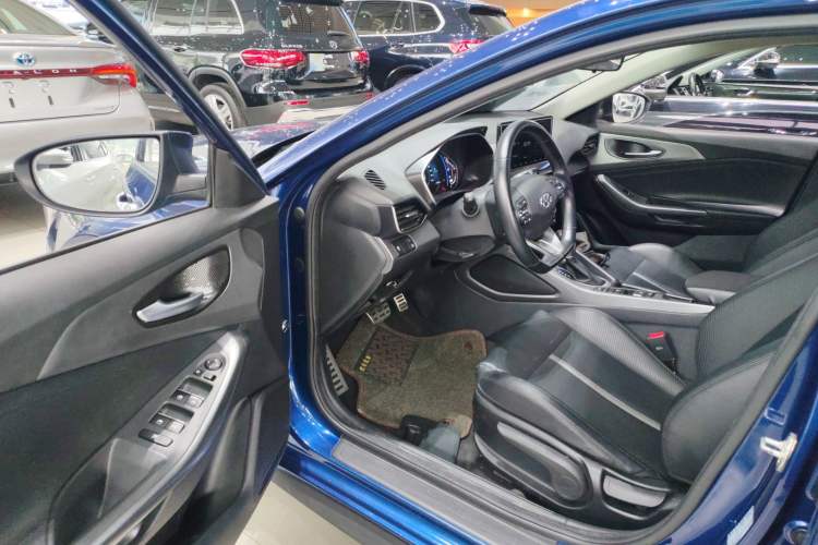 Used Hyundai Lafesta 2019 280TGDi Sport Edition China VI Driver Seat