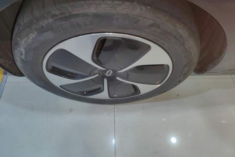 Used Hima AITO M5 2023 All-Electric Rear-Drive Standard Edition Exterior 4