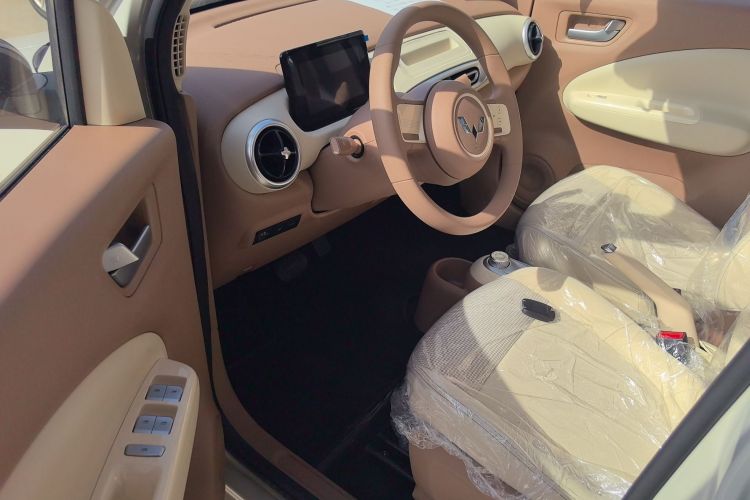 Used Wuling Hongguang MINIEV 2025 Four-Door Version Advanced Edition
