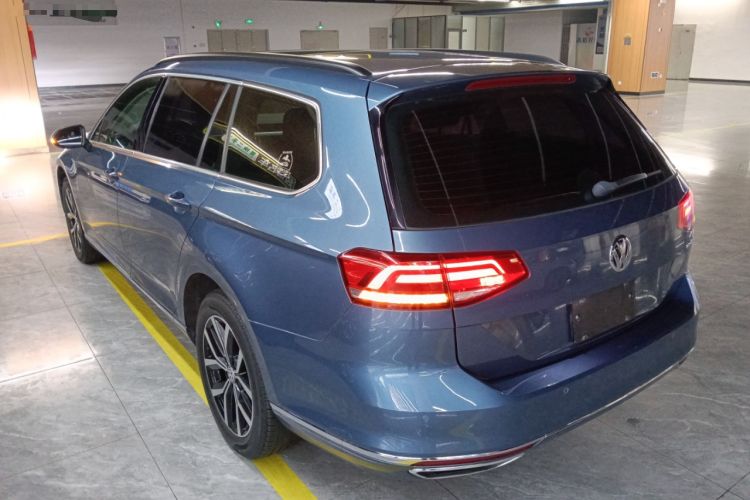 Used Volkswagen Variant 2017 380TSI Two-Wheel Drive Comfort Edition Rear Left 45 Deg