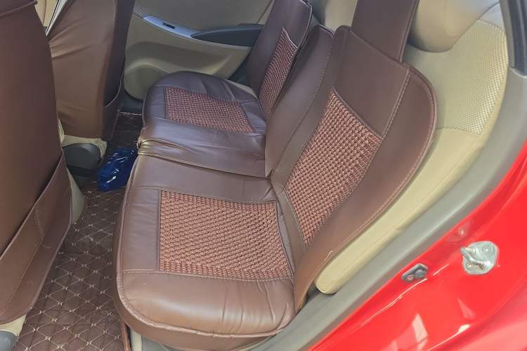 Used Hyundai Verna (older generation) 2010 Sedan 1.4L Automatic Fashionable GT Model
