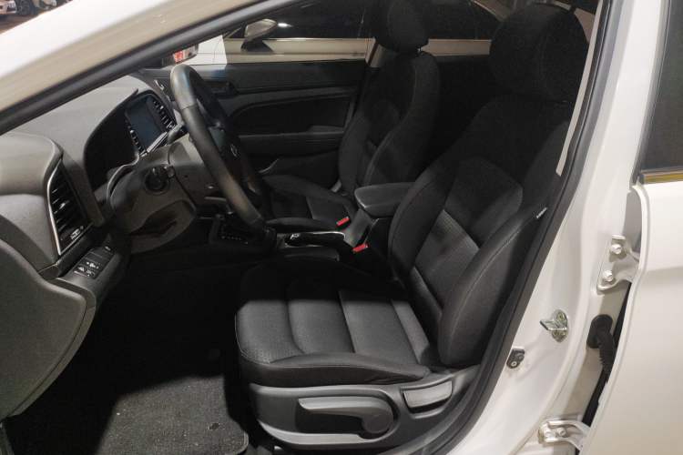 Used Hyundai Elantra (6th Generation / Lingdong) 2018 1.4T Dual-Clutch Xuan Dong · Dynamic Edition