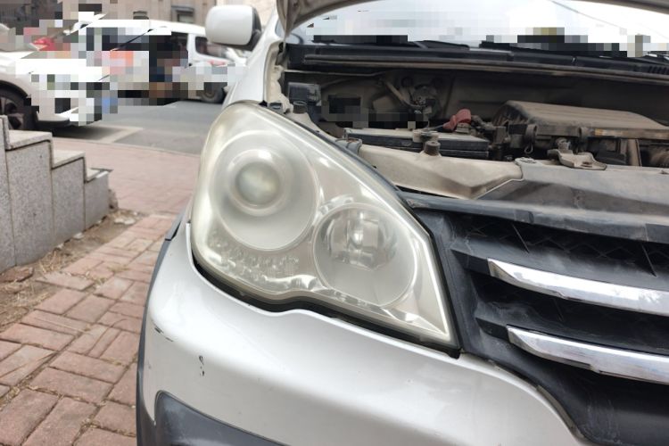 Used FAW Senya S80 2011 1.3L Manual 5-Seater Comfort Version Right Front Headlight