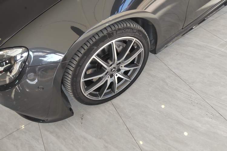 Used Mercedes-Benz E-Class (Import) 2023-Year Restyled E 260 Coupe
