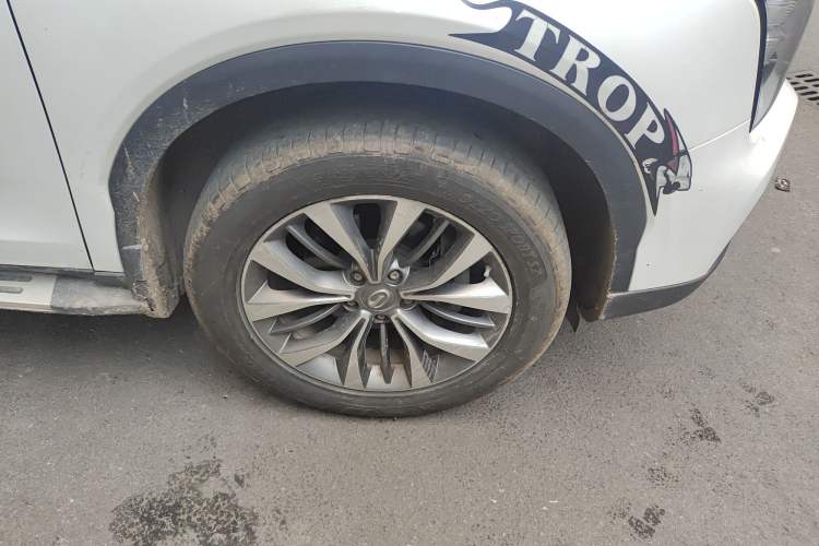 Used GAC Trumpchi GS8 2017 320T Two-Wheel Drive Luxury Smart Connectivity Version (7 Seats)