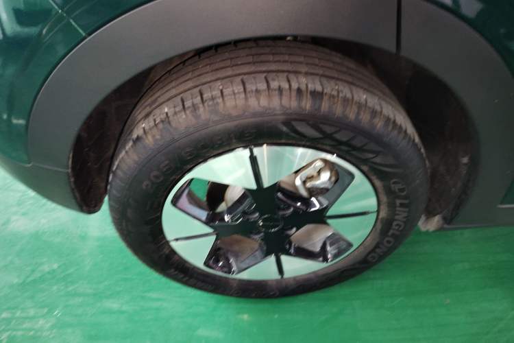 Used Geely Galaxy Geome 2025 310km Dream Edition Right Rear Wheel Hub