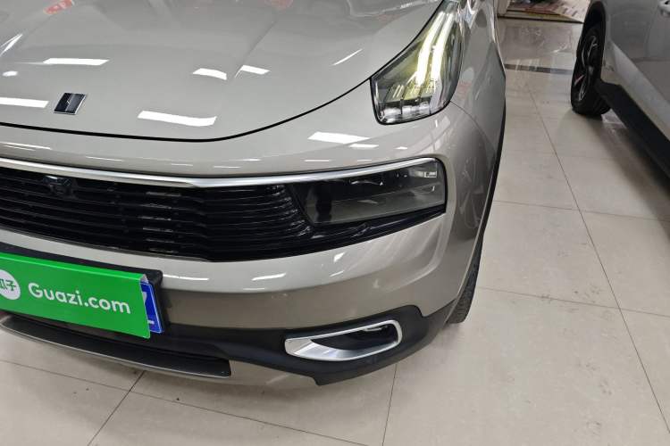 Used Lynk & Co 01 2019 2.0T Two-Wheel-Drive Pro Version China VI Standard