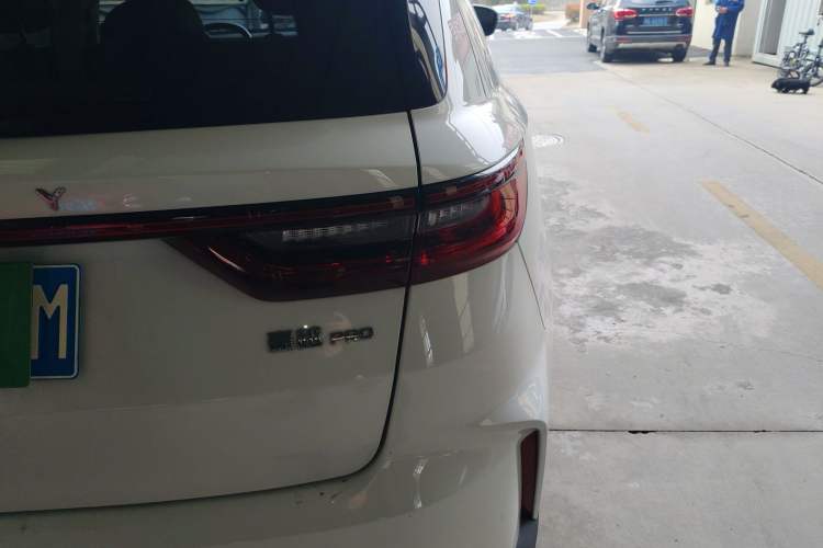 Used Geely Auto Haoyue PRO 2024 1.5T DCT Zongheng+ Right Rear Taillight