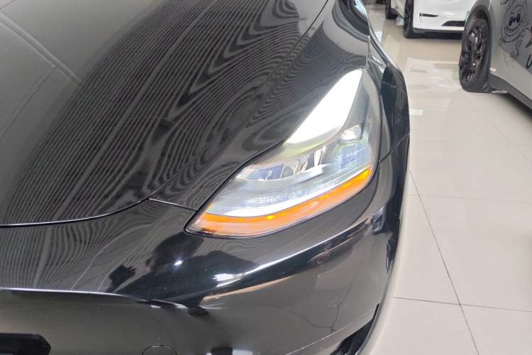 Used Tesla Model Y 2022 Rear-Wheel-Drive Version