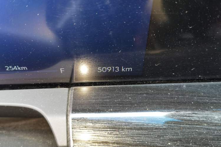 Used Buick GL8 2023 ES Lu Zun Deluxe Model