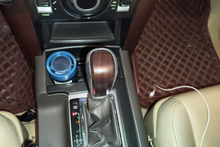 Used Toyota Prado 2016 3.5L Automatic VX NAVI Gear Lever