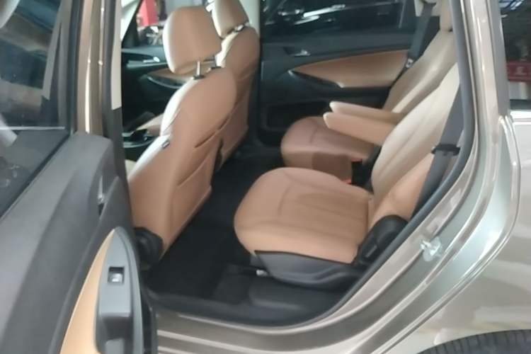 Used Buick GL6 2021 323T Mild Hybrid Connect Luxury Model