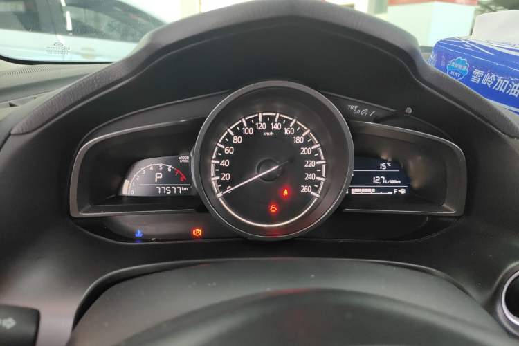 Used Mazda 3 Axela 2017 Sedan 1.5L Automatic Luxury Model Emission Standard China V
