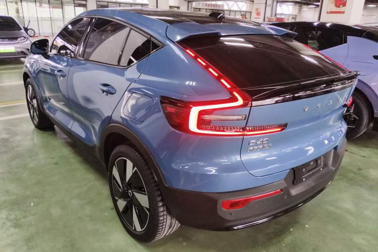 Used Volvo C40 2024 Long-Range PRO Version