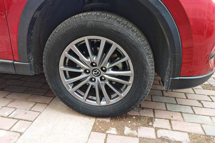 Used Mazda CX-5 2021 2.0L Automatic Two-Wheel Drive Smart Version
