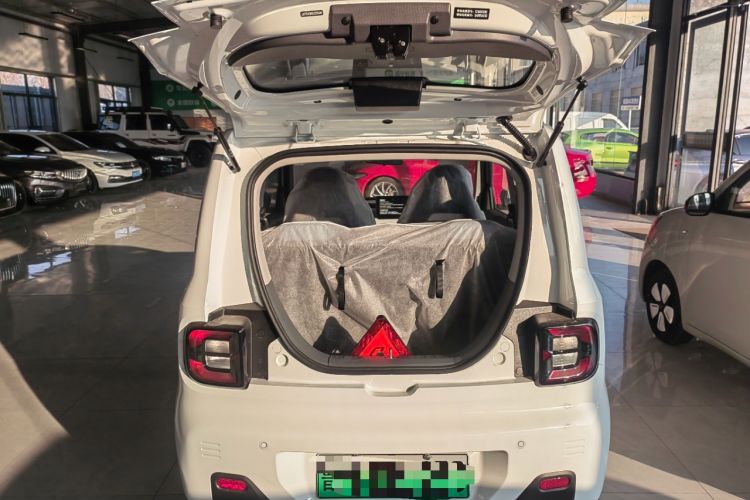 Used Geely Galaxy Panda 2024 Panda Mini 200km Endurance Bear
