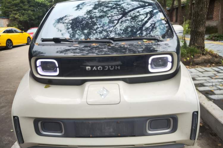 Used Baojun KiWi EV 2021 Designer Lithium Iron Phosphate
