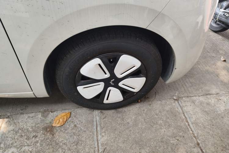 Used Wuling Hongguang MINIEV 2025 Four-Door Version Premium Edition