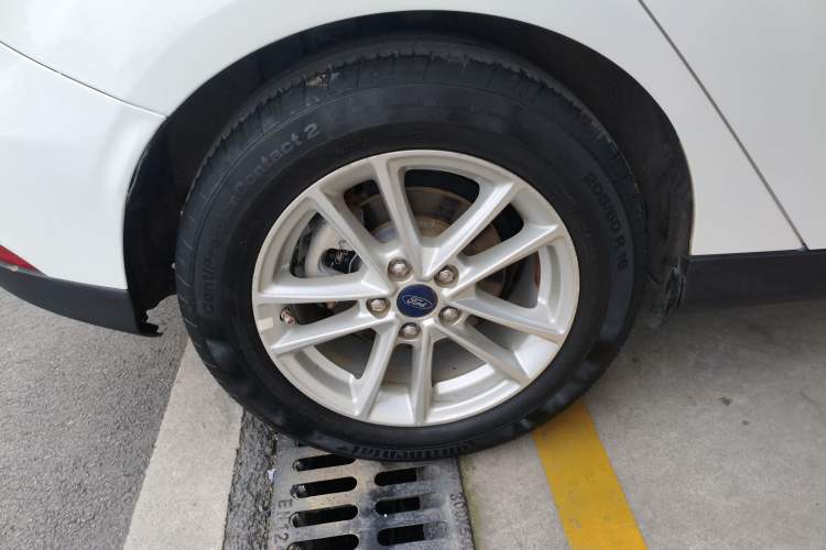 Used Ford Focus 2017 Hatchback EcoBoost 180 Automatic Elite Model
