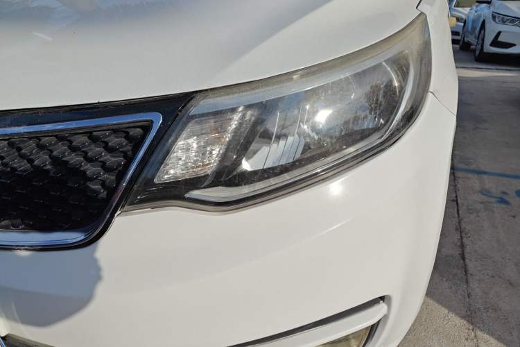 Used Kia K2 2015 Sedan 1.4L Automatic GLS
