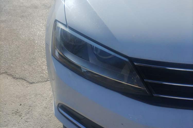 Used Volkswagen Sagitar 2017 230TSI Automatic Comfort Version