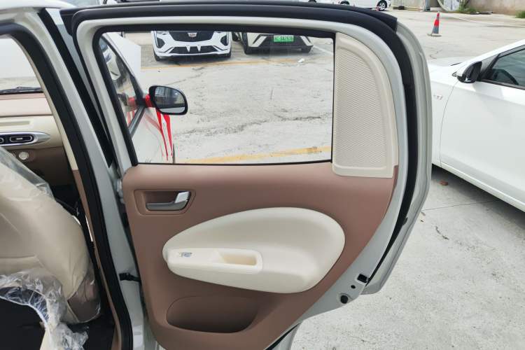 Used Wuling Hongguang MINIEV 2025 Four-Door Version Advanced Edition