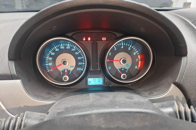 Used Buick Excelle 2013 1.5L Automatic Classic Model
