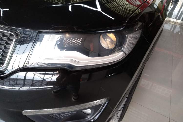 Used Jeep Compass 2017 200T Automatic Family Edition