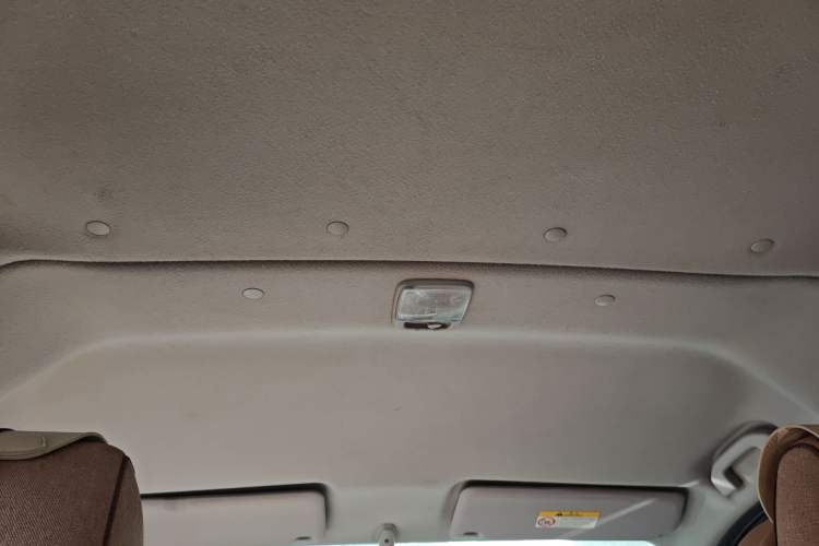 Used Nissan NV200 2018 1.6L CVT Luxury Model Headliner