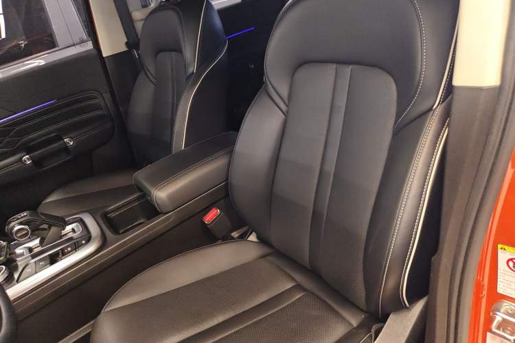 Used Tank 300 2021 Off-Road Edition 2.0T Conqueror Left Front Seat