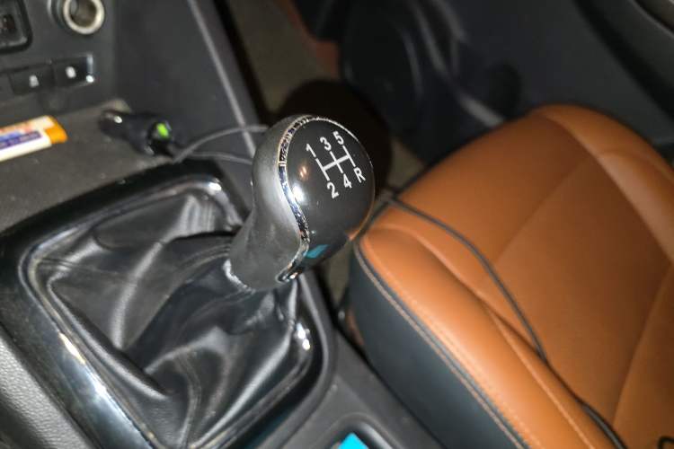 Used CHANGAN OSHAN CX70 2016 1.6L Manual Luxury Model