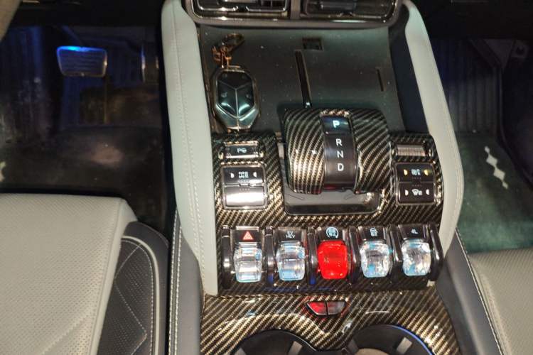 Used Formula Leopard Leopard 5 2023 Navigator Edition