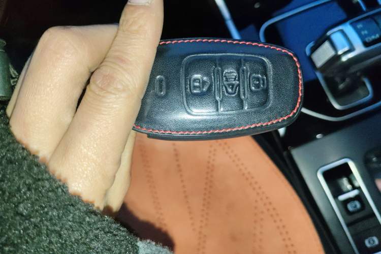 Used Haval H2 2018 Red-Label 1.5T Dual-Clutch Two-Wheel-Drive Luxury Model