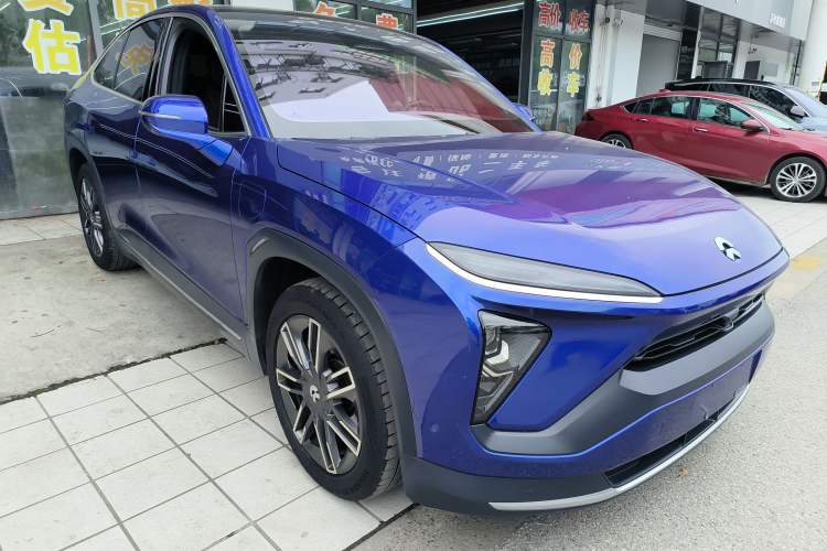 Used Nio EC6 2020 440 km Performance Version Front Right 45 Deg