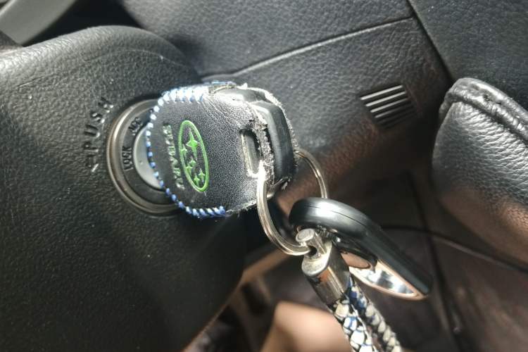 Used Subaru Forester 2015 2.0i Special Edition Commemorative Model Vehicle Key