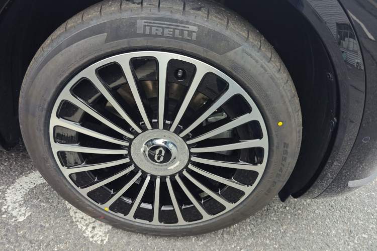 Used Hima AITO M7 2026 Model Range-Extending Max All-Wheel Drive 5-Seater Version
