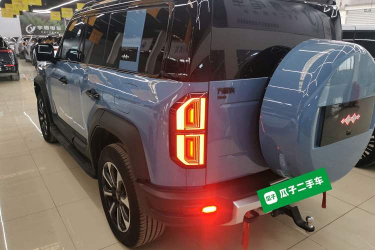 Used Formula Leopard Leopard 5 2023 Navigator Edition