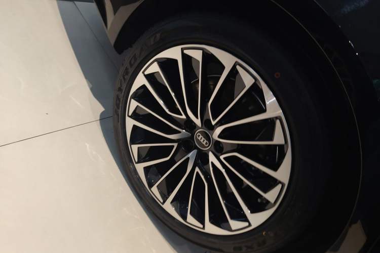 Used Audi A7L 2024 45 TFSI Luxury Edition
