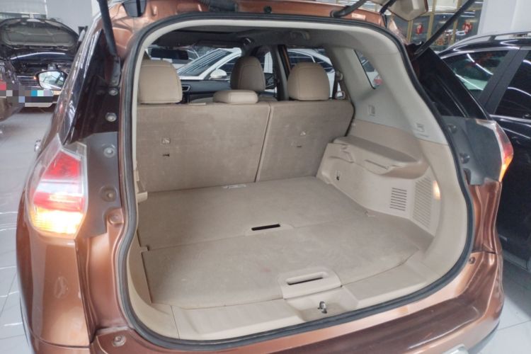 Used Nissan X-Trail 2014 2.0L CVT Comfort Edition 2WD
