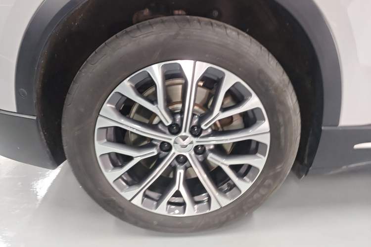 Used Nio ES6 2023 75 kWh Right Rear Wheel Hub