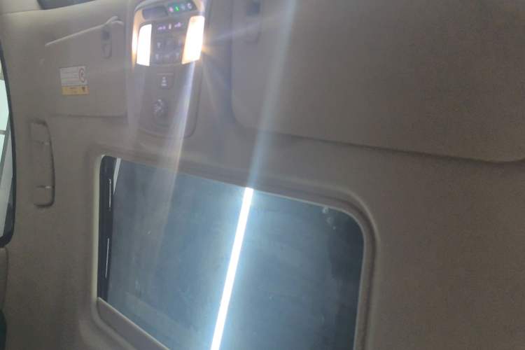 Used Buick GL8 New Energy 2025 Lu Shang Smart Enjoyment Edition 7-Seater
