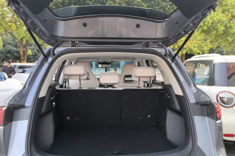 Used BYD Yuan UP 2024 401KM Beyond Edition Trunk