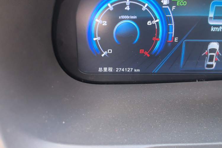 Used BYD Tang New Energy 2015 2.0T Four-Wheel-Drive Flagship Model