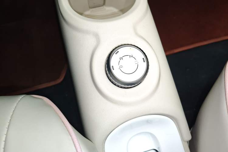 Used Wuling Hongguang MINIEV 2024 3rd Generation 215km Advanced Version