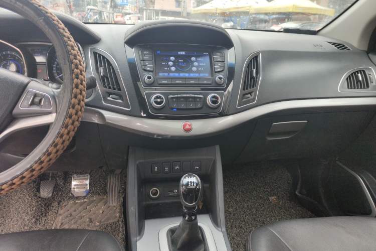 Used JAC Refine S5 2015 1.5T Manual Luxury Sport Edition
