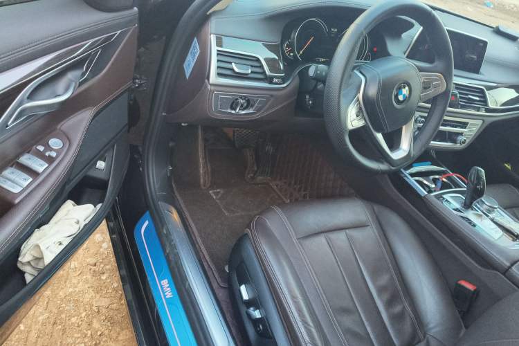 Used BMW 7 Series 2017 730Li Leading Model