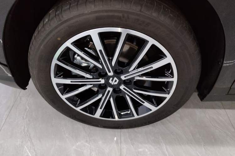 Used Leapmotor B10 2025 510 Joyful Edition
