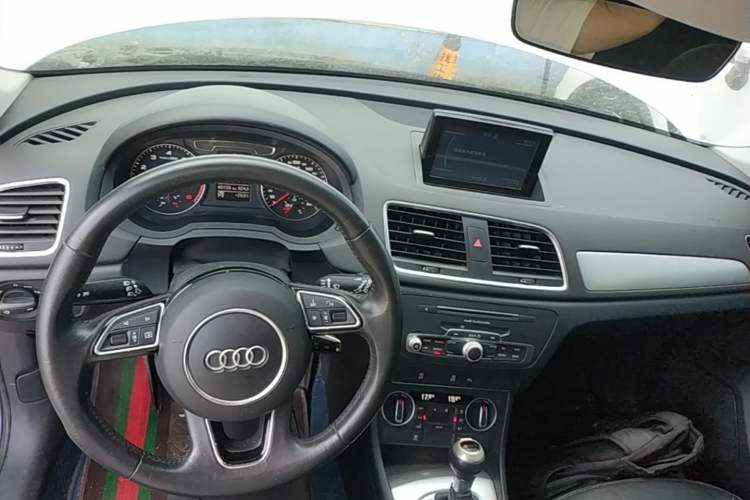 Used Audi Q3 2016 35 TFSI Fashion Model